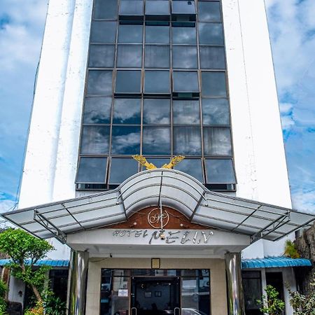 Melin Hotel Tanjungpinang Kültér fotó